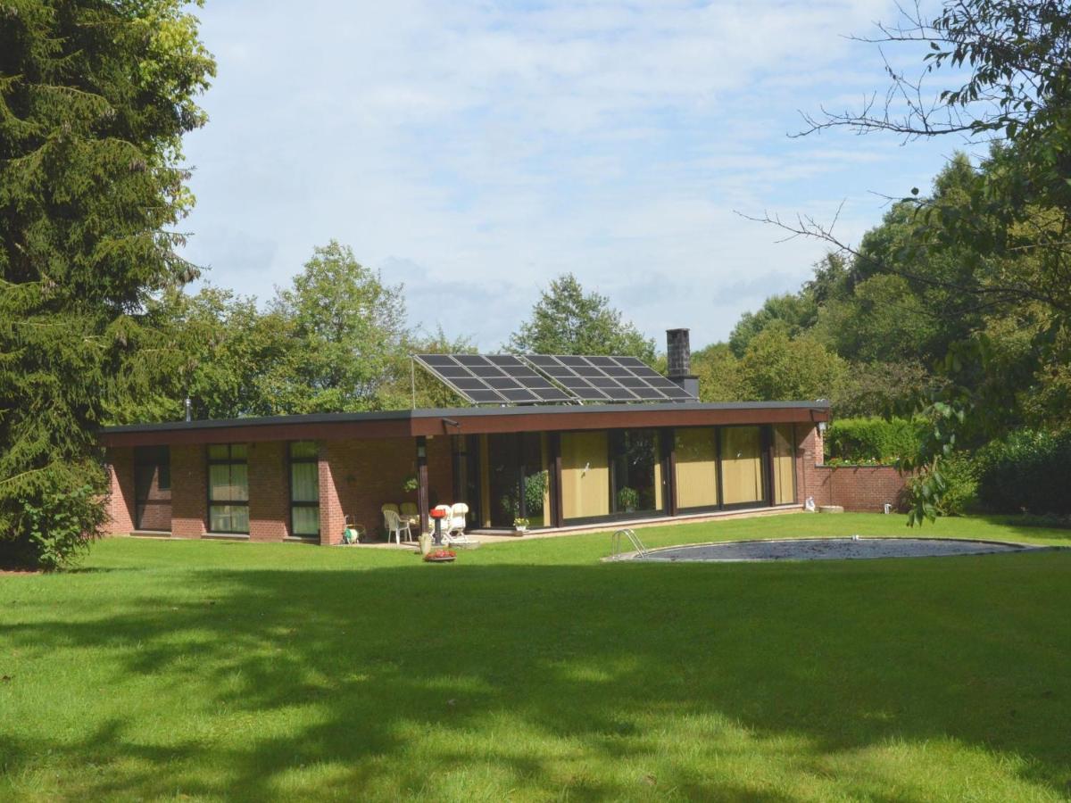 Luxury Villa With Swimming Pool Stavelot Exterior foto