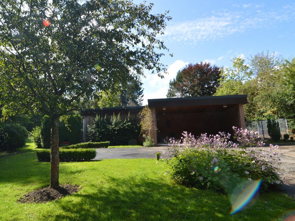 Luxury Villa With Swimming Pool Stavelot Exterior foto